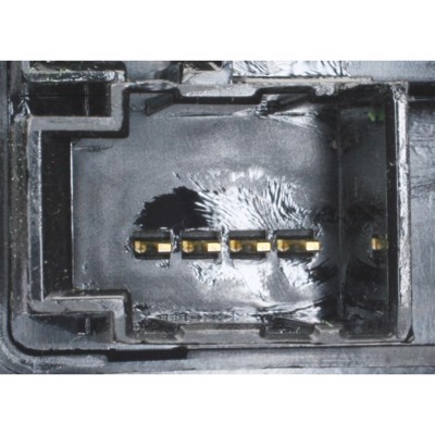 CBS-1564