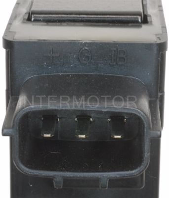 UF-586