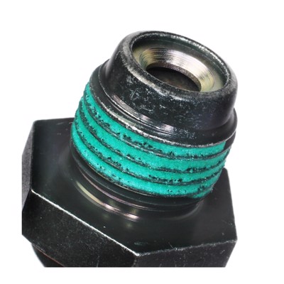 V472