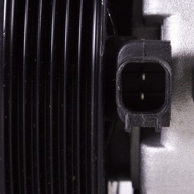 700748
